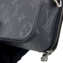 将图像加载到图库查看器中，LOUIS VUITTON Alpha Wearable Wallet NoirM80741 Monogram Eclipse
