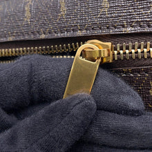 将图像加载到图库查看器中，SAINT LAURENT PARIS Le Monogram Camera Bag Brown669957 PVC Leather
