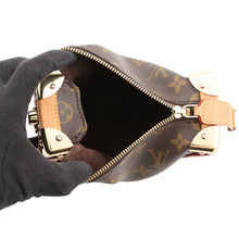 Load image into Gallery viewer, LOUIS VUITTON side trunk BrownM46815 Monogram Size PM
