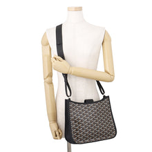 将图像加载到图库查看器中，GOYARD Muset BlackMUSETTPMLTY01CG01P PVC Leather Size PM
