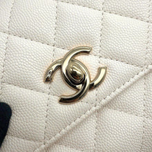 将图像加载到图库查看器中，CHANEL Matelasse Coco Handle 2WAYHandbag WhiteAP4244 Caviar Leather Size Mini mini
