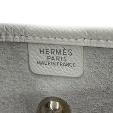 将图像加载到图库查看器中，HERMES Vespa White Epsom Size TPM

