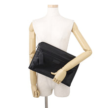 Load image into Gallery viewer, Bottega Veneta Clutch Bag Black Leather
