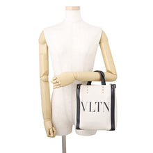 将图像加载到图库查看器中，Valentino Garavani VLTN logo 2WAYBag Beige/Black Canvas Leather

