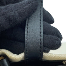 将图像加载到图库查看器中，Valentino Garavani VLTN logo 2WAYBag Beige/Black Canvas Leather
