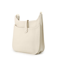 Load image into Gallery viewer, HERMES Evelyne3 Craie Taurillon Clemence Size PM
