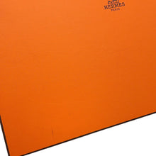 Load image into Gallery viewer, HERMES Evelyne3 Craie Taurillon Clemence Size PM
