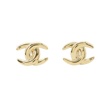 将图像加载到图库查看器中，CHANEL CC Logo Earring Gold Plated
