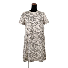 Load image into Gallery viewer, HERMES Flare dress by Maillon Equestre Size 36 Beige/Black6H4522DG Cotton
