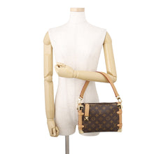Load image into Gallery viewer, LOUIS VUITTON side trunk BrownM46358 Monogram Size MM
