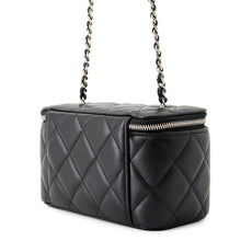 将图像加载到图库查看器中，CHANEL Matelasse Coco Gradation Vanity Shoulder Bag BlackAP3697 Lambskin
