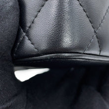 将图像加载到图库查看器中，CHANEL Matelasse Coco Gradation Vanity Shoulder Bag BlackAP3697 Lambskin
