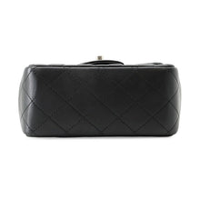 将图像加载到图库查看器中，CHANEL Mini Matelasse ChainShoulder Bag BlackA35200 Lambskin
