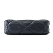 将图像加载到图库查看器中，CHANEL CHANEL 19 ChainShoulder NavyAS1160 Lambskin
