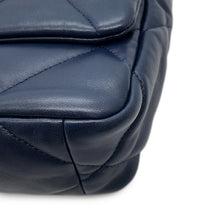 将图像加载到图库查看器中，CHANEL CHANEL 19 ChainShoulder NavyAS1160 Lambskin
