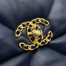 将图像加载到图库查看器中，CHANEL CHANEL 19 ChainShoulder NavyAS1160 Lambskin
