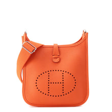 将图像加载到图库查看器中，HERMES Evelyne3 Tangerine Taurillon Clemence Size 23
