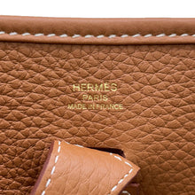 将图像加载到图库查看器中，HERMES Evelyne Gold Taurillon Clemence Size 23
