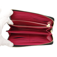 Load image into Gallery viewer, LOUIS VUITTON Portefeuille Comet Pink/NoirM63102 Taurillon Leather
