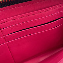 Load image into Gallery viewer, LOUIS VUITTON Portefeuille Comet Pink/NoirM63102 Taurillon Leather
