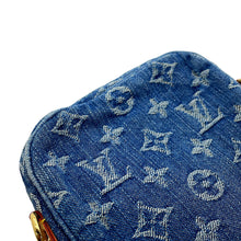 将图像加载到图库查看器中，LOUIS VUITTON Pochette Fairfax Blue DenimM82948 Monogram Denim LVRemix
