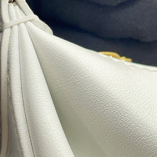 Load image into Gallery viewer, LOUIS VUITTON Over the Moon snowM59959 bubble glam
