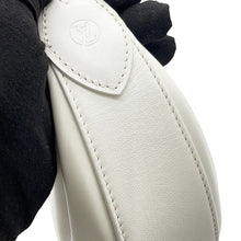 Load image into Gallery viewer, LOUIS VUITTON Over the Moon snowM59959 bubble glam
