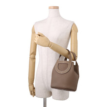 将图像加载到图库查看器中，HERMES In the loop Etoupe Taurillon Clemence Swift Leather Size 18
