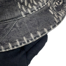 Load image into Gallery viewer, LOUIS VUITTON Bonnet Denim LV MADE Size M NoirMP3244 Cotton100%
