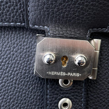 将图像加载到图库查看器中，HERMES Sac A Depeches Light 1-37 Caban Togo Leather
