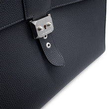 将图像加载到图库查看器中，HERMES Sac A Depeches Light 1-37 Caban Togo Leather
