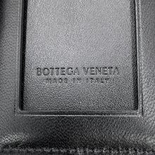 Load image into Gallery viewer, Bottega Veneta Maxi INTRECCIATO Badge Holder Black701460VCQC48425 Lambskin
