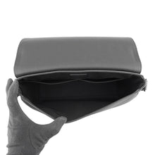将图像加载到图库查看器中，LOUIS VUITTON takeoff messenger NoirM57080 Grain Leather
