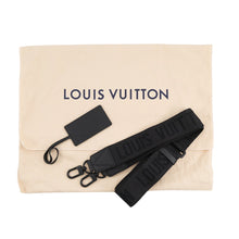 将图像加载到图库查看器中，LOUIS VUITTON takeoff messenger NoirM57080 Grain Leather

