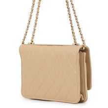 将图像加载到图库查看器中，CHANEL Trendy CC Chain Wallet BeigeA80982 Lambskin
