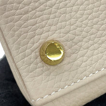 Load image into Gallery viewer, HERMES Kelly Retourne Craie Taurillon Clemence Size 28
