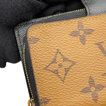 Load image into Gallery viewer, LOUIS VUITTON Portefeuille Juliet NoirM69432 Monogram / Monogram Reverse Canvas / Monogram / Giant
