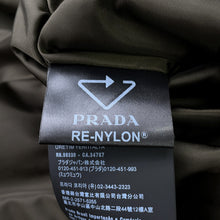 将图像加载到图库查看器中，PRADA reversible blouson Size 38 Khaki58A246 15VF Mongolian Sheepskin Fur Nylon
