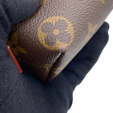 将图像加载到图库查看器中，LOUIS VUITTON Pochette Cosmetic BeigeM47515 Monogram Size PM
