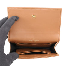 将图像加载到图库查看器中，SAINT LAURENT PARIS Compact Card Holder Brown742430AABVP2536 Lambskin
