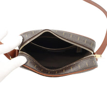 将图像加载到图库查看器中，SAINT LAURENT PARIS Le Monogram Camera Bag Brown669957 PVC Leather
