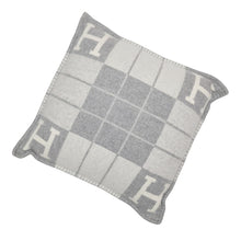 Load image into Gallery viewer, HERMES Avalon III Cushion Ecru/Gris・Claire Wool90% Cashmere10% Size PM
