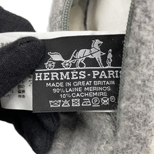Load image into Gallery viewer, HERMES Avalon III Cushion Ecru/Gris・Claire Wool90% Cashmere10% Size PM
