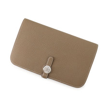 将图像加载到图库查看器中，HERMES Dogon Etoupe Togo Leather
