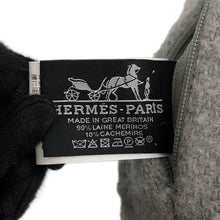 Load image into Gallery viewer, HERMES Avalon III Cushion Ecru Gris Claire Wool90% Cashmere10% Size PM
