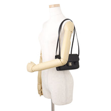 将图像加载到图库查看器中，CHANEL Strap Clutch Bag BlackAP5068 Calf Leather
