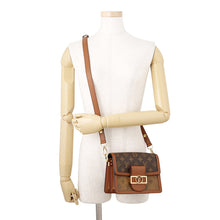 将图像加载到图库查看器中，LOUIS VUITTON Dauphine NoirM45959 Monogram Reverse Canvas Size MINI
