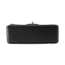 将图像加载到图库查看器中，CHANEL Matelasse BlackA69900 Lambskin Size Mini
