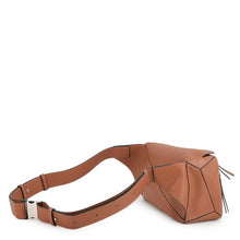 将图像加载到图库查看器中，LOEWE Puzzle Bumbag BrownB510P35X09 Leather Size Small
