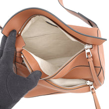 将图像加载到图库查看器中，LOEWE Puzzle Bumbag BrownB510P35X09 Leather Size Small
